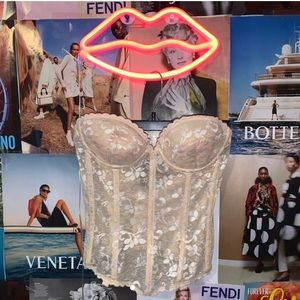 Vintage nude lace corset!!